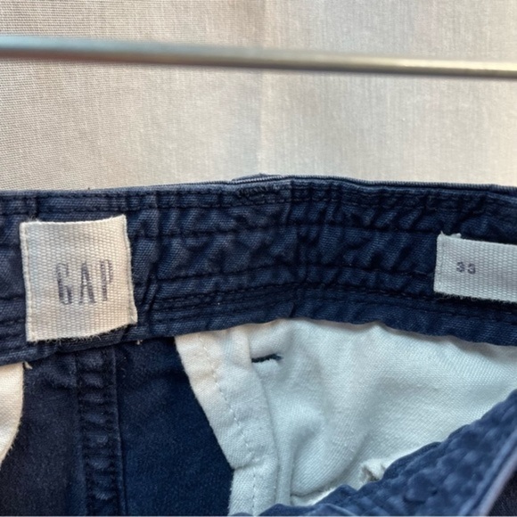 Gap 10” Short, Stretch,​ - Picture 3 of 3